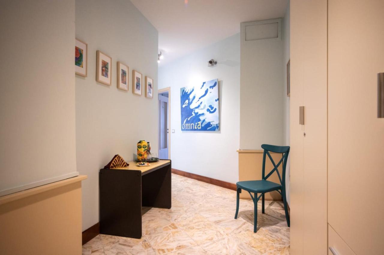 Aj Suite And Breakfast Pompei Bagian luar foto