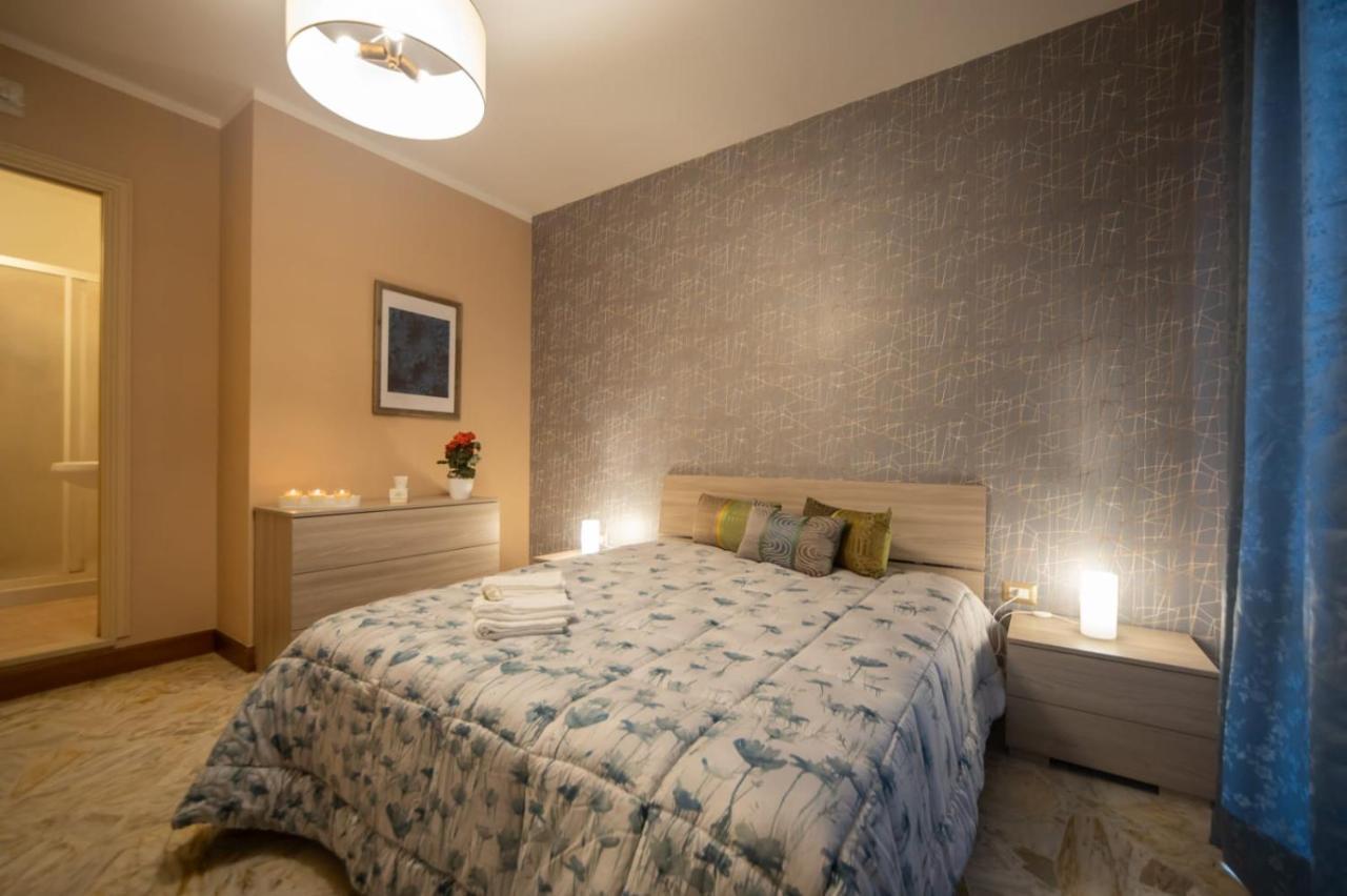 Aj Suite And Breakfast Pompei Bagian luar foto