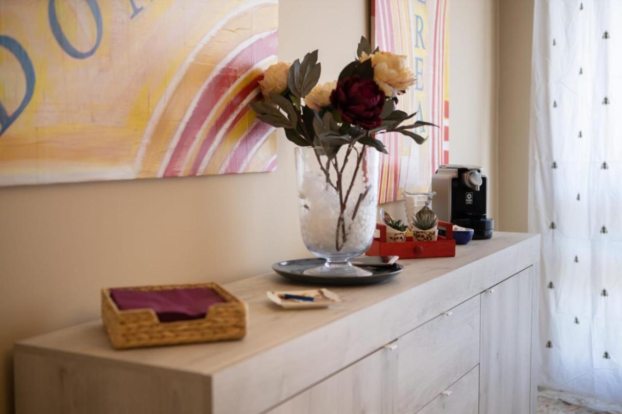 Aj Suite And Breakfast Pompei Bagian luar foto