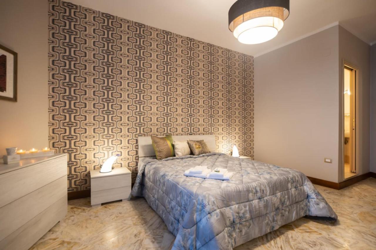 Aj Suite And Breakfast Pompei Bagian luar foto