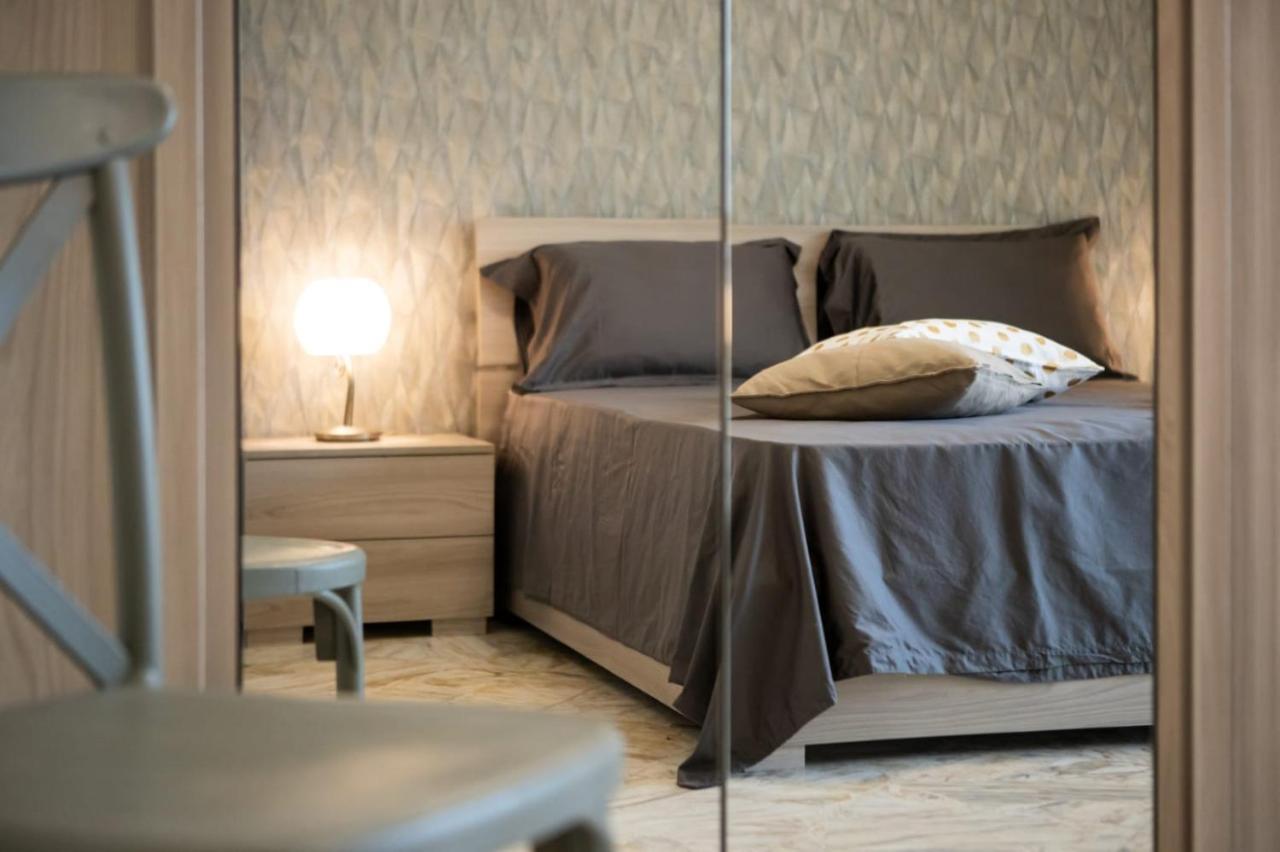 Aj Suite And Breakfast Pompei Bagian luar foto